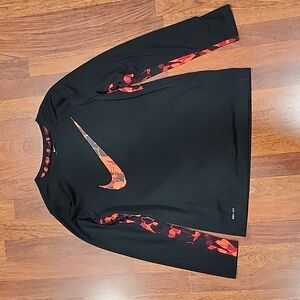 NIKE Boys XL Long Sleeves Black w/ Orange Red Swoosh Logo Tee T-shirt